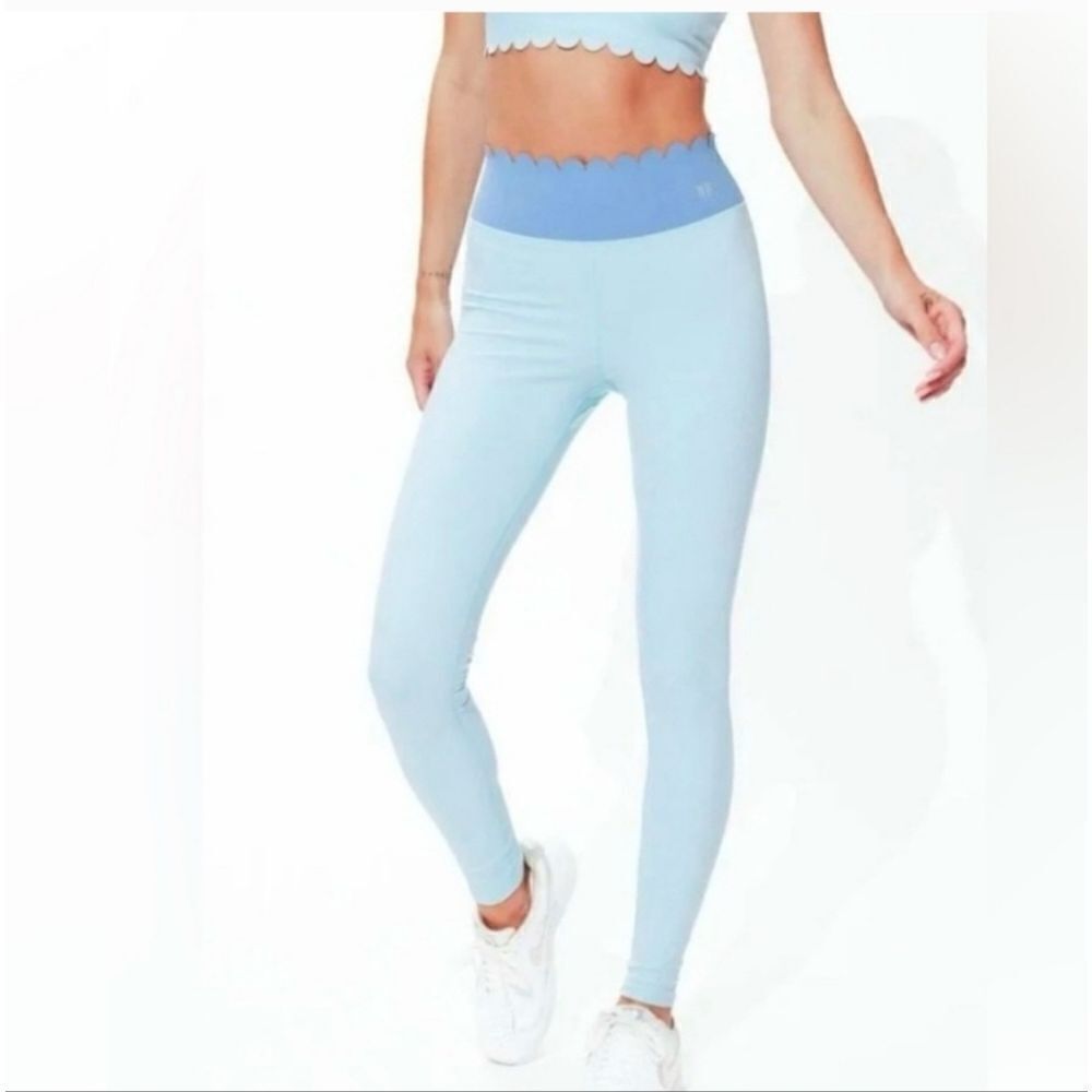 Eleven pretty power tennis leggings ice blue XS by Venus Williams NWT
